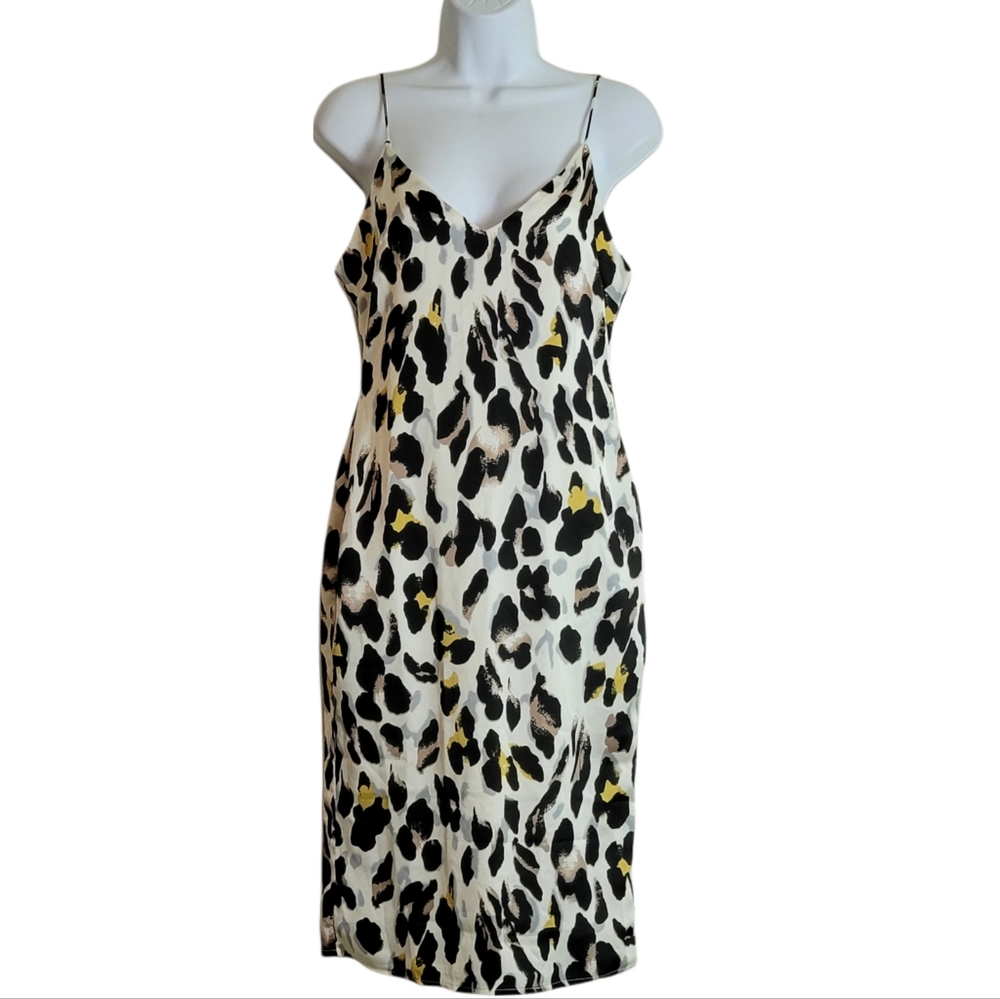 Superdown Animal Leopard Print V-neck  Dress